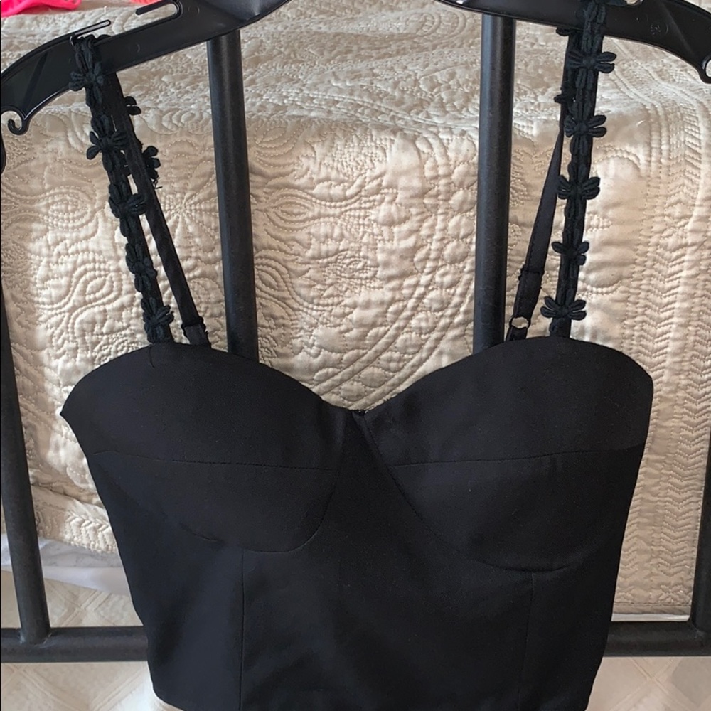 Black crop top